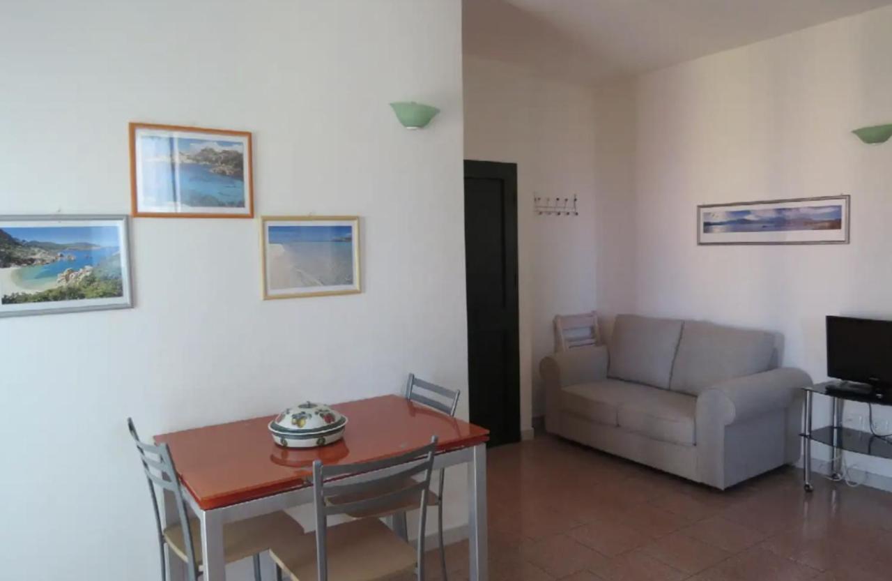 Lovely Flat In Northern Sardinia Valledoria  Exterior foto